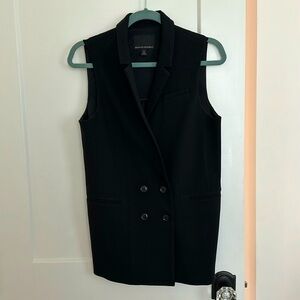 Stylish double breasted vest/sleeveless blazer